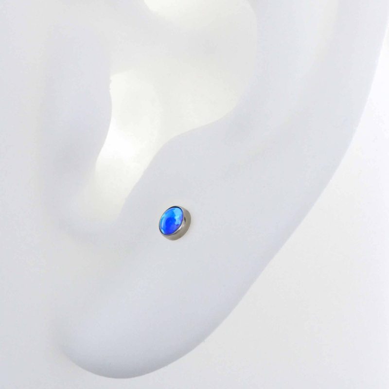 Capri Blue 1135 ear cabochon jewelry neometal earlobe cartilage lip nostril tragus flat iris piercing studios